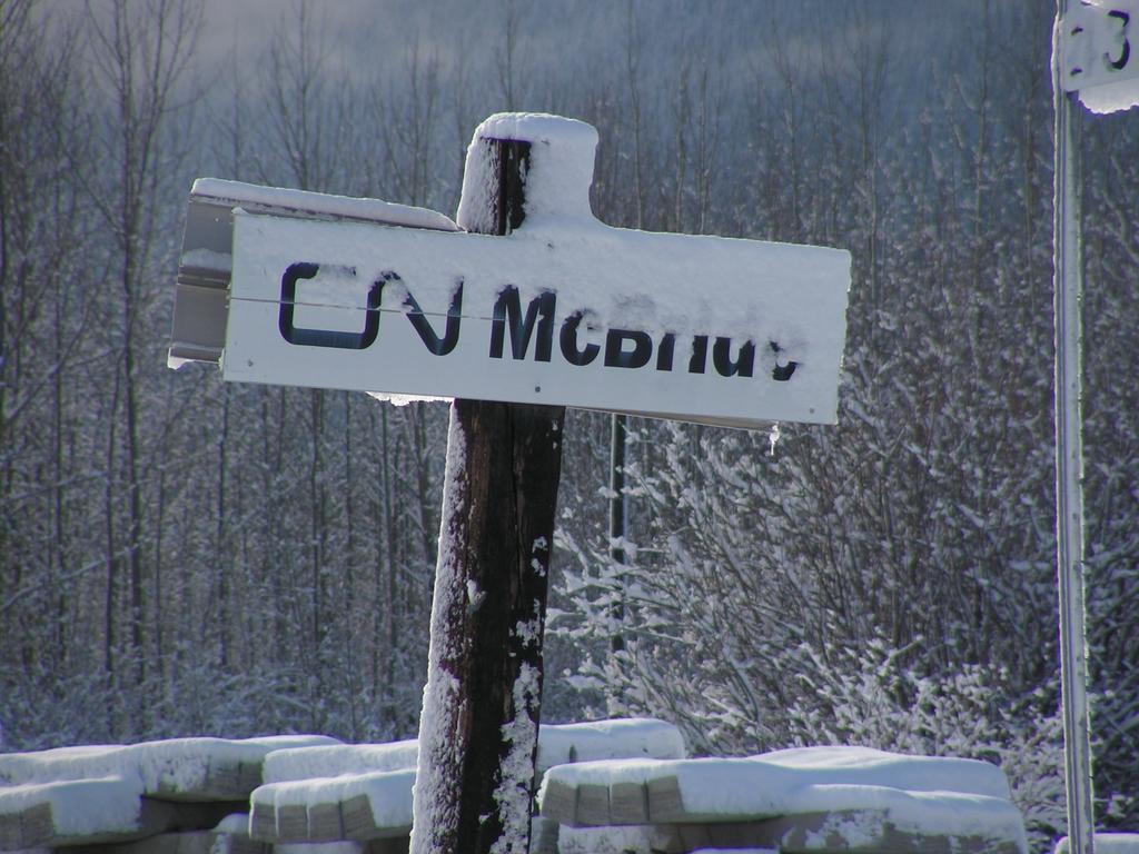 Bell Mountain Motel Mcbride Екстериор снимка