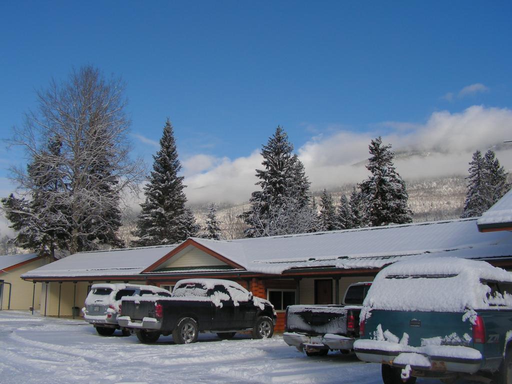 Bell Mountain Motel Mcbride Екстериор снимка